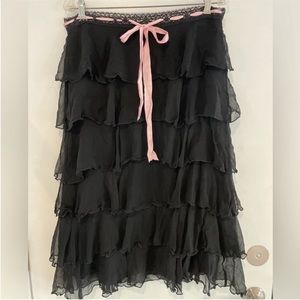 Betsey Johnson RARE Betseyville Tiered Silk Skirt Size 6. Like New!!!